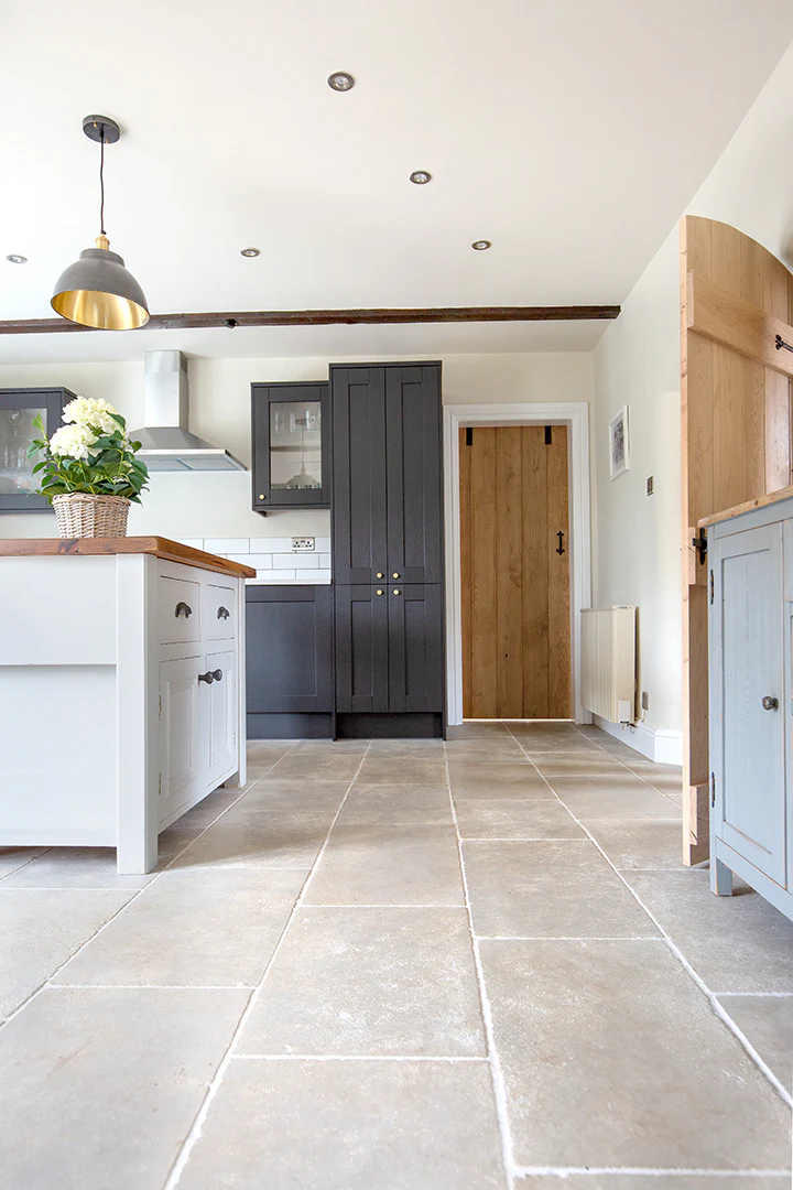 Clermont Gris® Aged Tumbled Limestone Tiles - Image 8