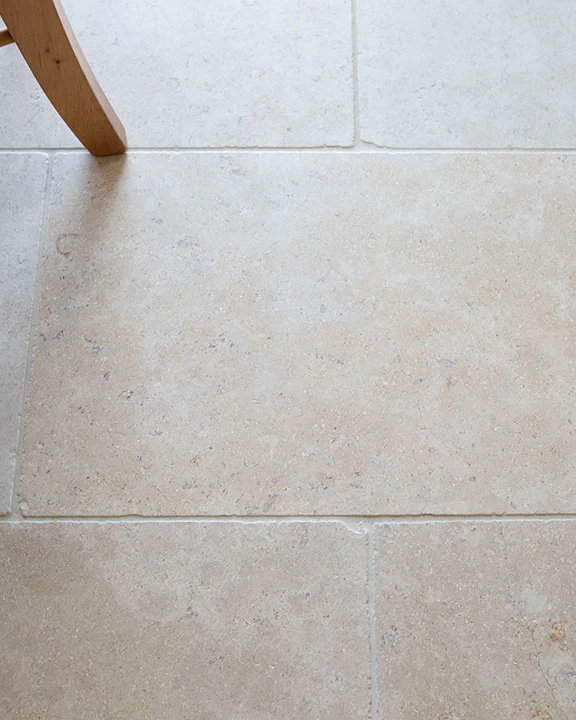 Dijon Tumbled Limestone Tiles - Image 19