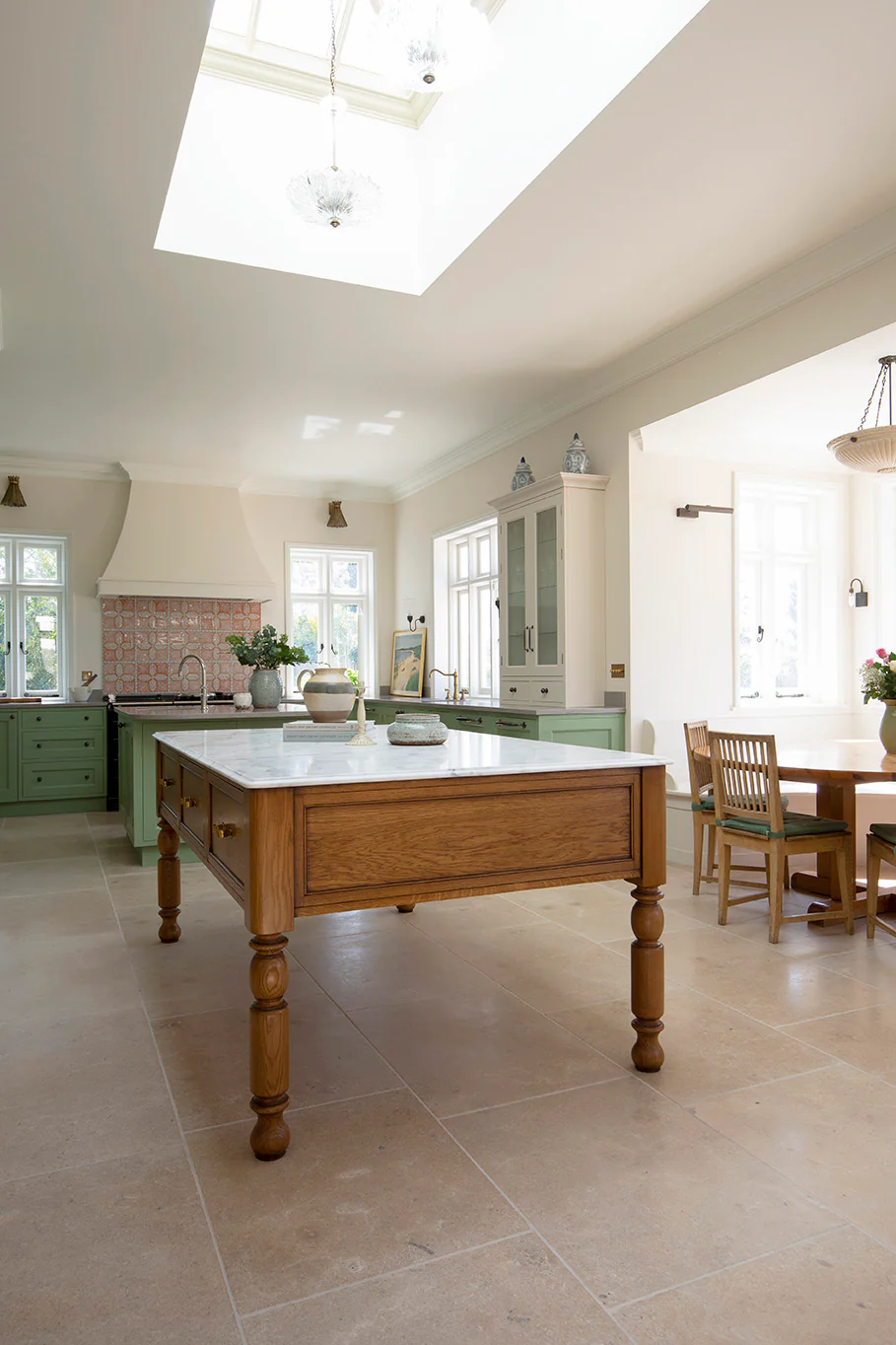 Tuscany Tumbled Limestone Tiles - Image 3